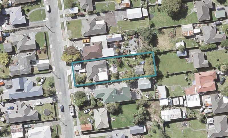 29 Dover Road, Wainuiomata, Lower Hutt - Carousel 1