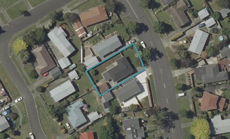 14 Amberley Avenue, Westbrook, Palmerston North - Carousel 1