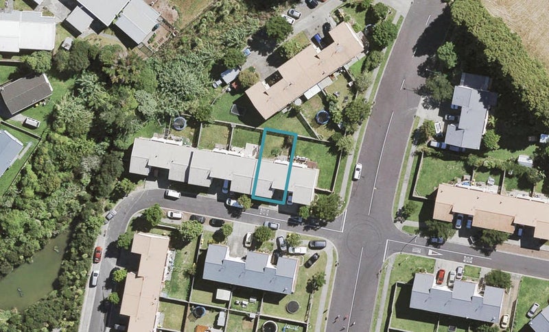 12 Gina Avenue, Ranui, Auckland - Carousel 1