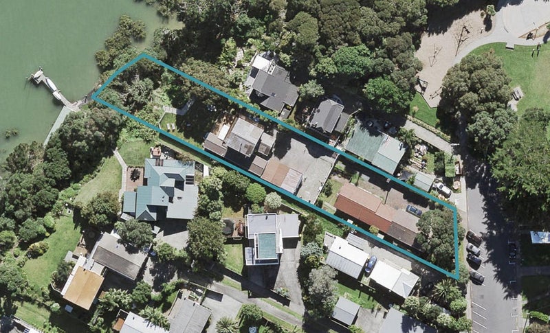 3/62 Rambler Crescent, Beach Haven, Auckland - Carousel 1