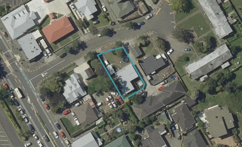 2 Terrace Street, Roslyn, Palmerston North - Carousel 1