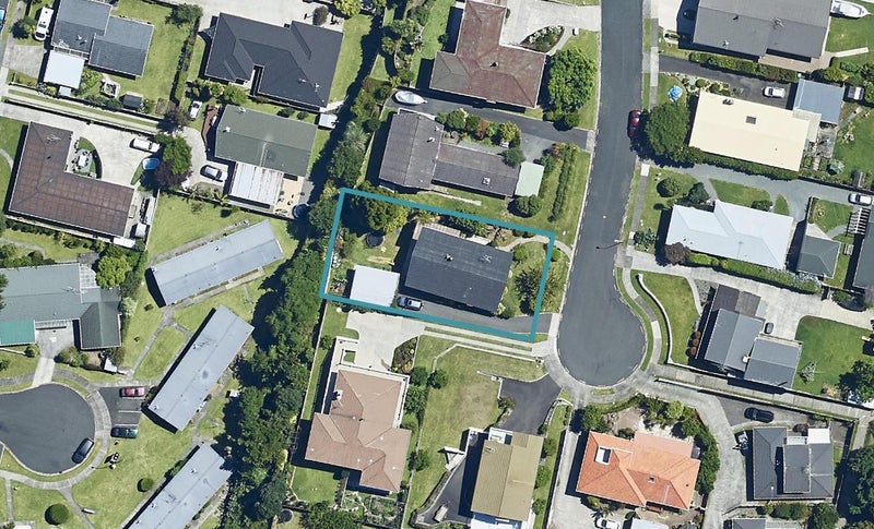 41 Andrew Place, Otumoetai, Tauranga - Carousel 1