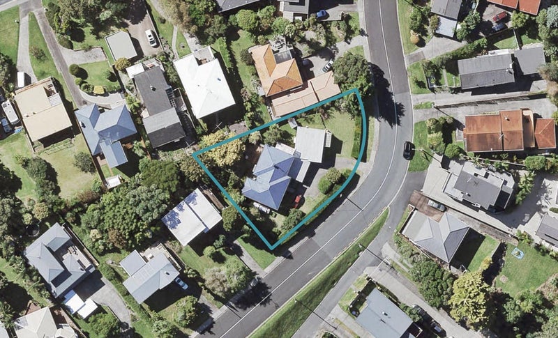 49 Matipo Road, Mairangi Bay, Auckland - Carousel 1