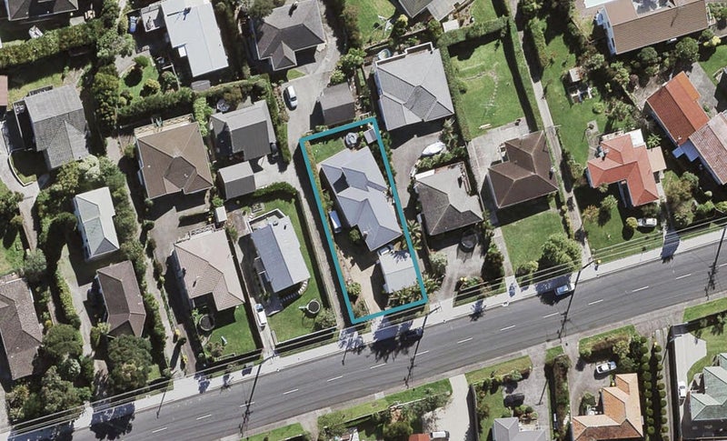 72B Pupuke Road, Hillcrest, Auckland - Carousel 1