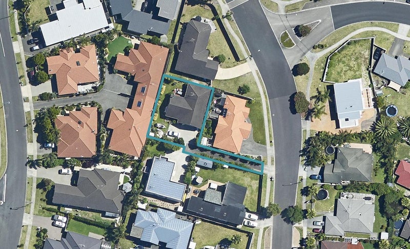 30 Calypso Drive, Papamoa Beach, Papamoa - Carousel 1