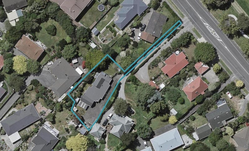 77 Park Avenue, Waikanae - Carousel 1