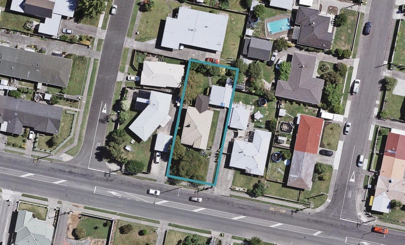 76 Meeanee Road, Taradale, Napier - Carousel 1