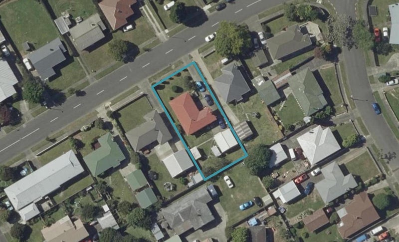 14 Pembroke Street, Highbury, Palmerston North - Carousel 1