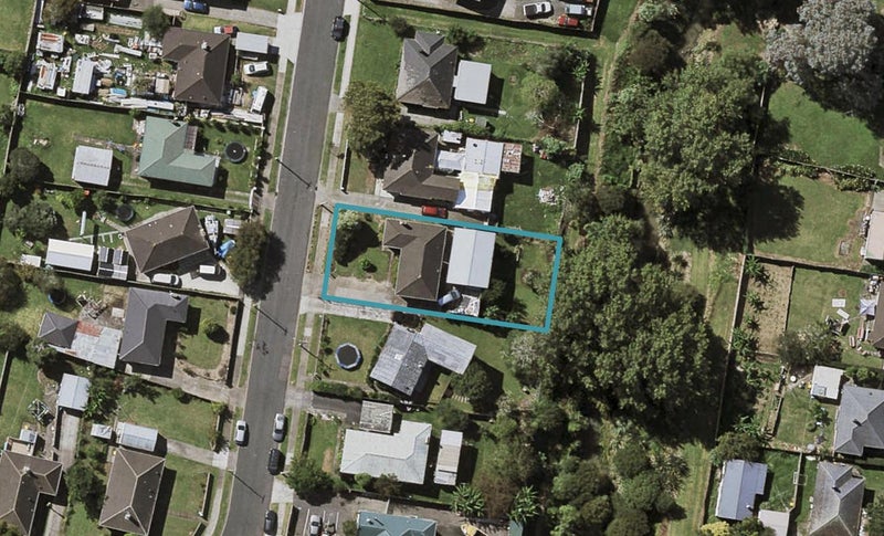 32 Williams Crescent, Otara, Auckland - Carousel 1