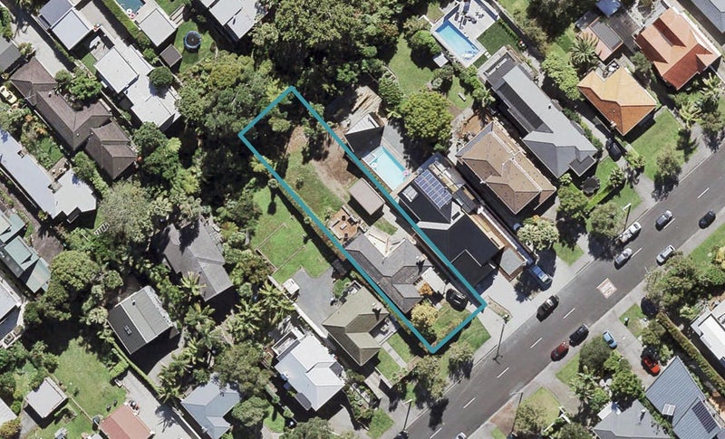 10 William Denny Avenue, Westmere, Auckland - Carousel 1