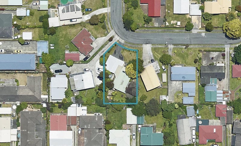 17 Barron Crescent, Fenton Park, Rotorua - Carousel 1