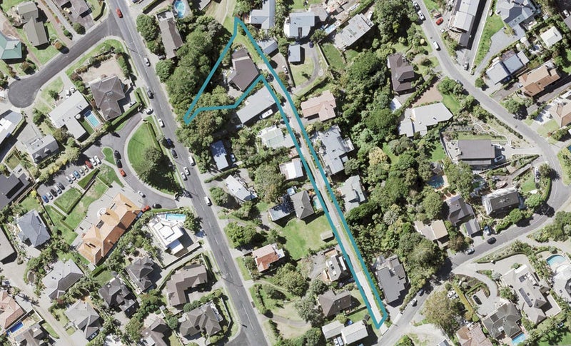 24 Granger Road, Cockle Bay, Auckland - Carousel 1