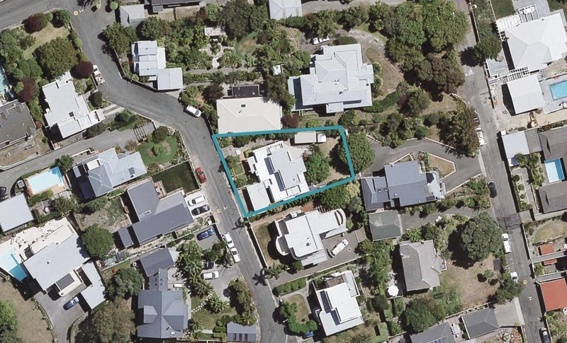 7 Gladstone Road, Bluff Hill, Napier - Carousel 1