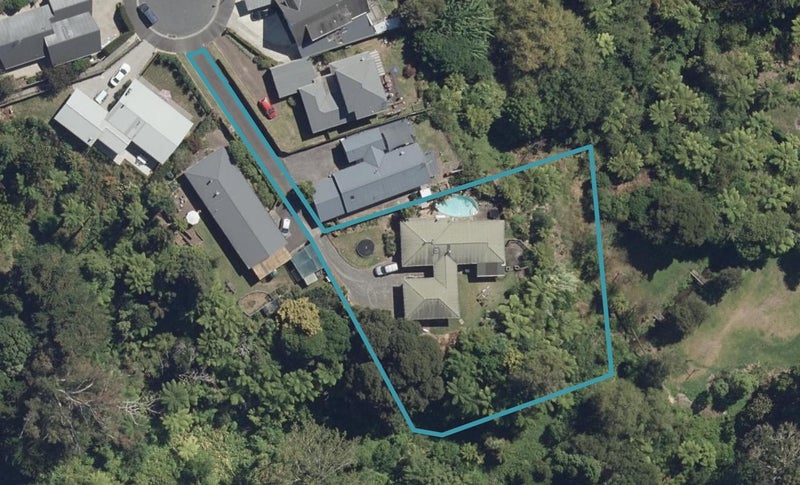 27 McDowall Place, Queenwood, Hamilton - Carousel 1