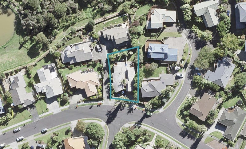 24 Carnmore Place, Torbay, Auckland - Carousel 1