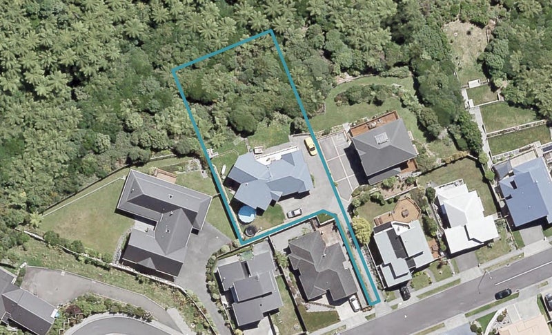 136 Redvers Drive, Belmont, Lower Hutt - Carousel 1