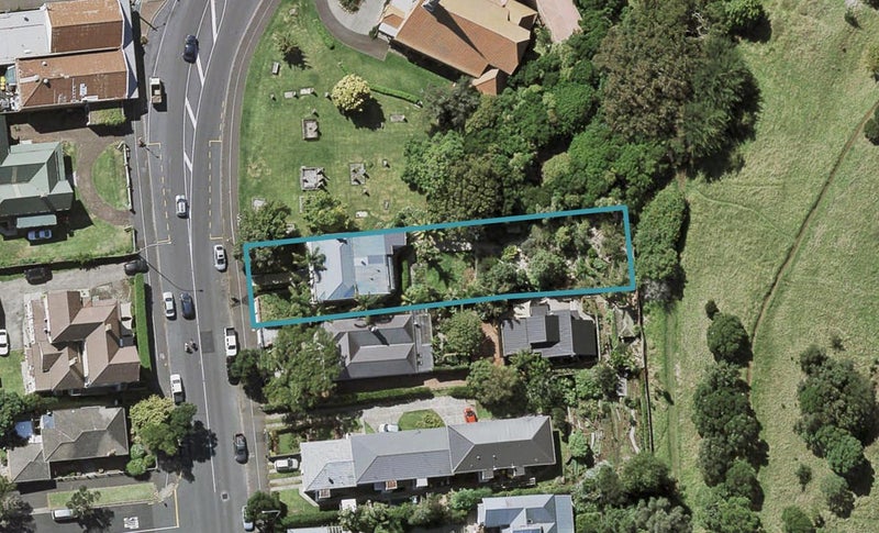 100 Victoria Road, Devonport, Auckland - Carousel 1