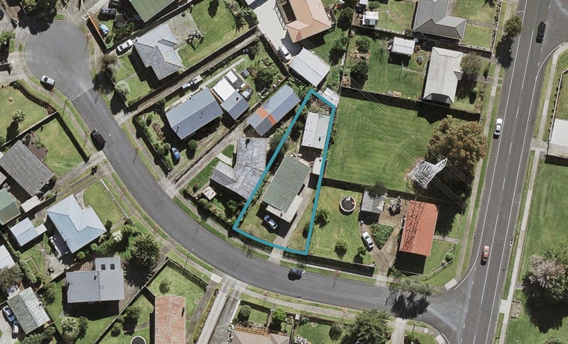 3 Tinkler Place, Favona, Auckland - Carousel 1
