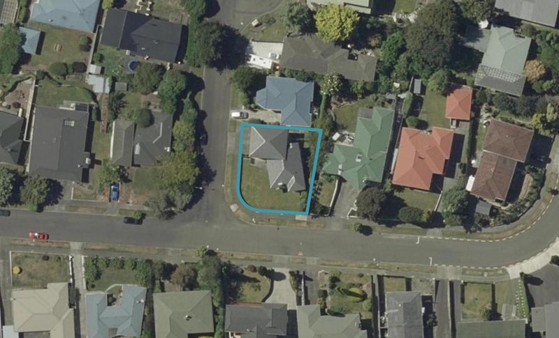 2 Goodwyn Crescent, Hokowhitu, Palmerston North - Carousel 1