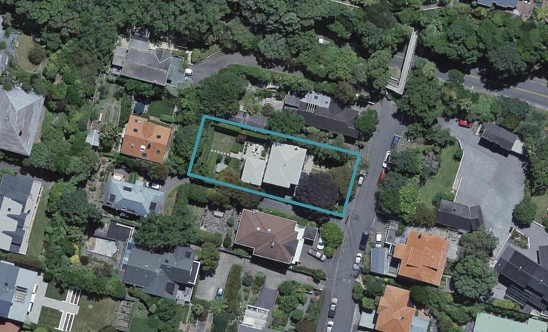 17 Lower Watt Street, Wadestown, Wellington - Carousel 1