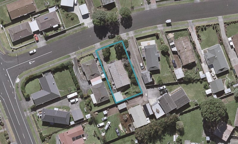 208 Parklands Avenue, Bell Block, New Plymouth - Carousel 1