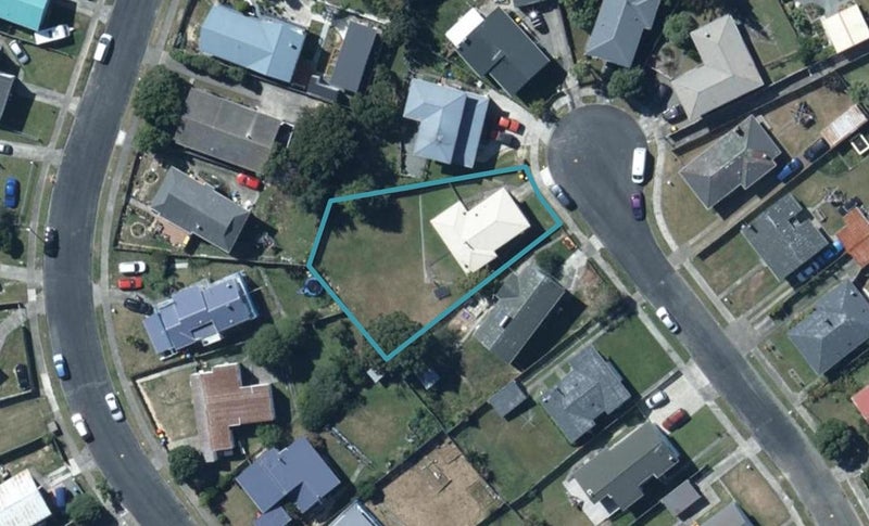 17 Stipulate Place, Ascot Park, Porirua - Carousel 1