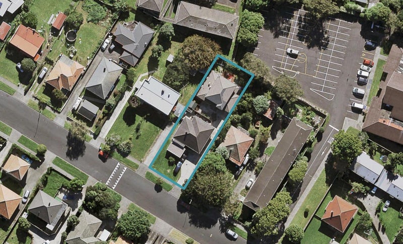 83 Lambeth Road, Sandringham, Auckland - Carousel 1