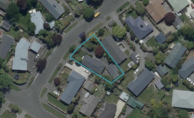 4 Flower Street, Bryndwr, Christchurch - Carousel 1