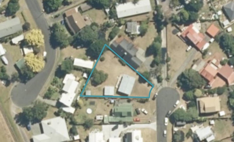 114 Brook Place, Whangamatā - Carousel 1