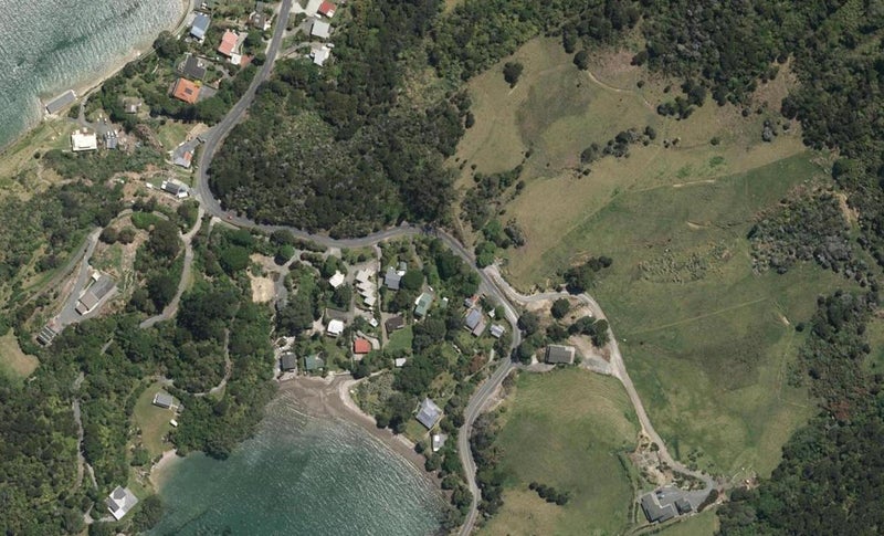 2426 Whangarei Heads Road, Whangārei Heads - Carousel 1