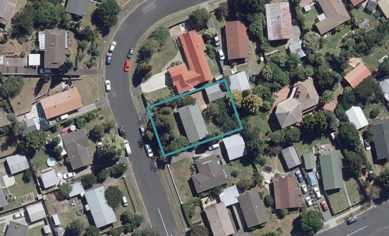 6 Rutland Street, Fairview Downs, Hamilton - Carousel 1