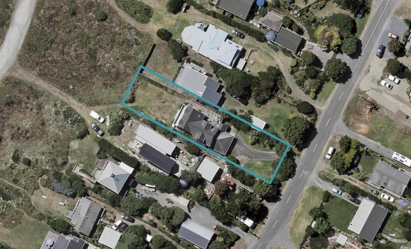 37 Rodney Avenue, Te Horo Beach - Carousel 1