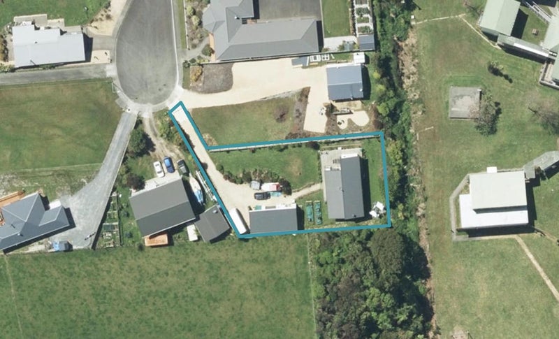 17 Mcdonald Place, Collingwood - Carousel 1