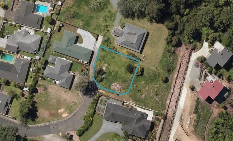 8 Elsies Way, TE KAMO, WHANGAREI - Carousel 1