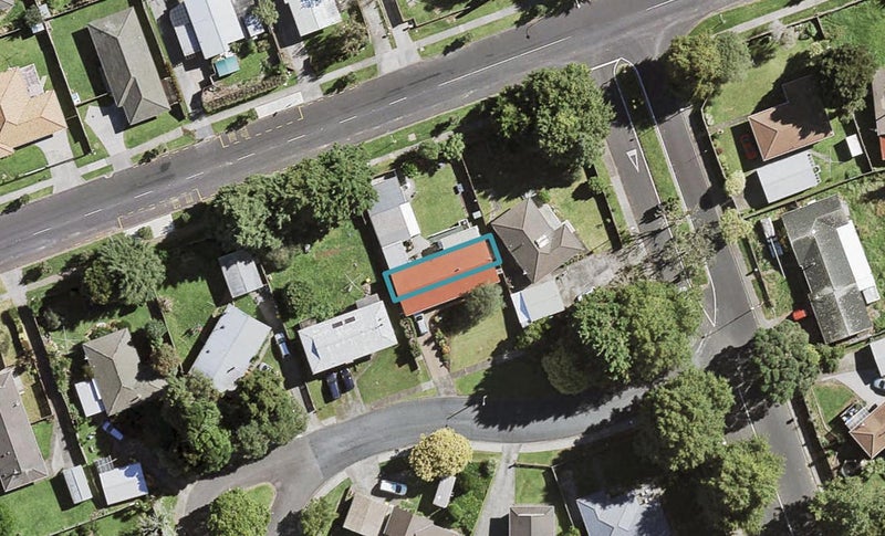 2C Cadiz Place, Red Hill, Papakura - Carousel 1