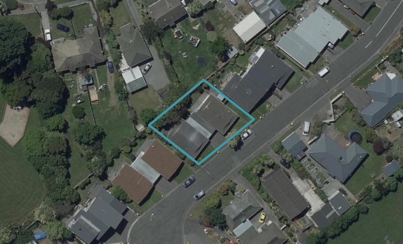 2/7 Urella Place, Spreydon, Christchurch - Carousel 1