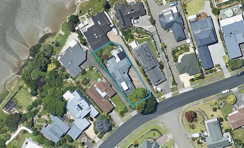 19A Forrester Drive, Welcome Bay, Tauranga - Carousel 1