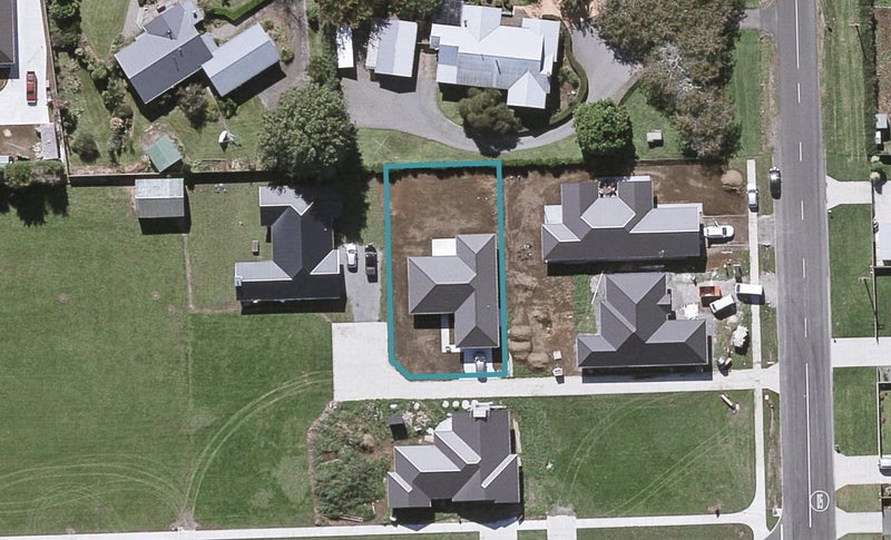 508D Richmond Road, Lepperton, New Plymouth - Carousel 1