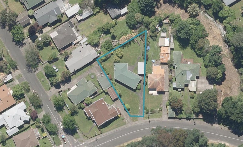 45 Ikitara Road, Whanganui East, Whanganui - Carousel 1