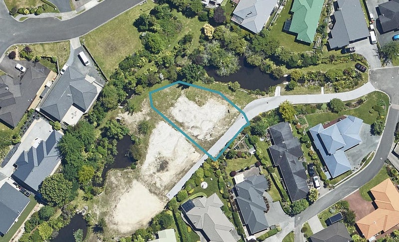24 Bullmore Place, Pukehangi, Rotorua - Carousel 1