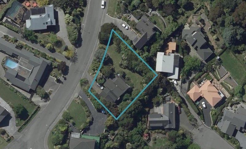 32 Woodside Common, Westmorland, Christchurch - Carousel 1