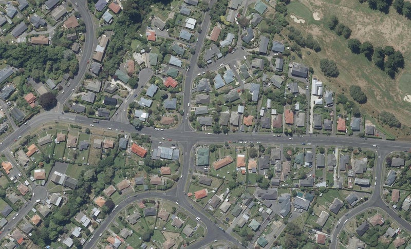 217 Balmacewen Road, Wakari, Dunedin - Carousel 1