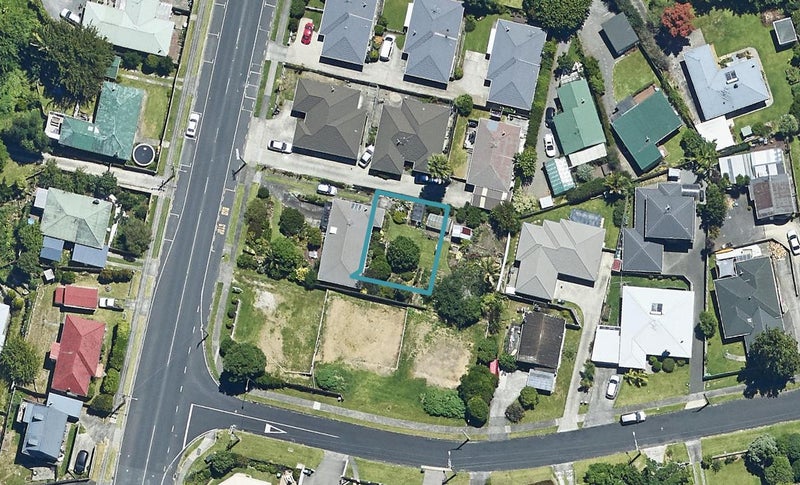 49 Otumoetai Road, Judea, Tauranga - Carousel 1