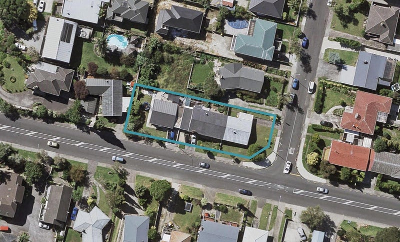 53 Grassways Avenue, Pakuranga, Auckland - Carousel 1