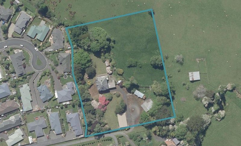 123 North Taieri Road, Abbotsford, Dunedin - Carousel 1