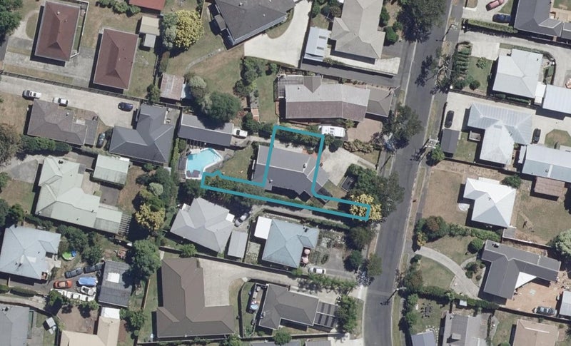 2/59 Ascot Road, Chartwell, Hamilton - Carousel 1