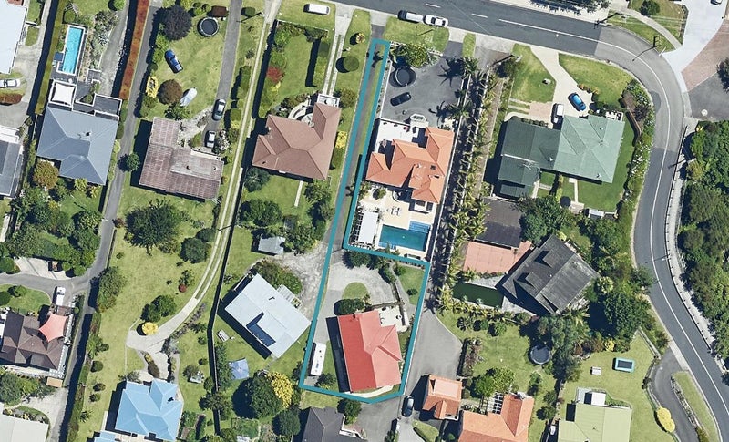 43 Pillans Road, Otumoetai, Tauranga - Carousel 1