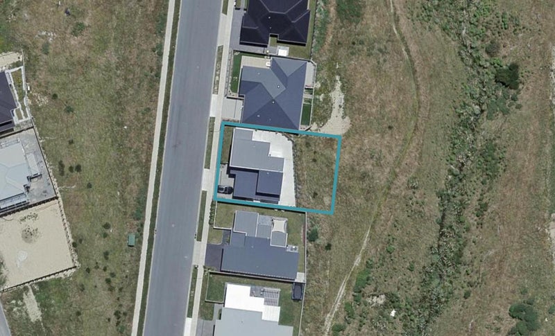 72 Melksham Drive, Churton Park, Wellington - Carousel 1