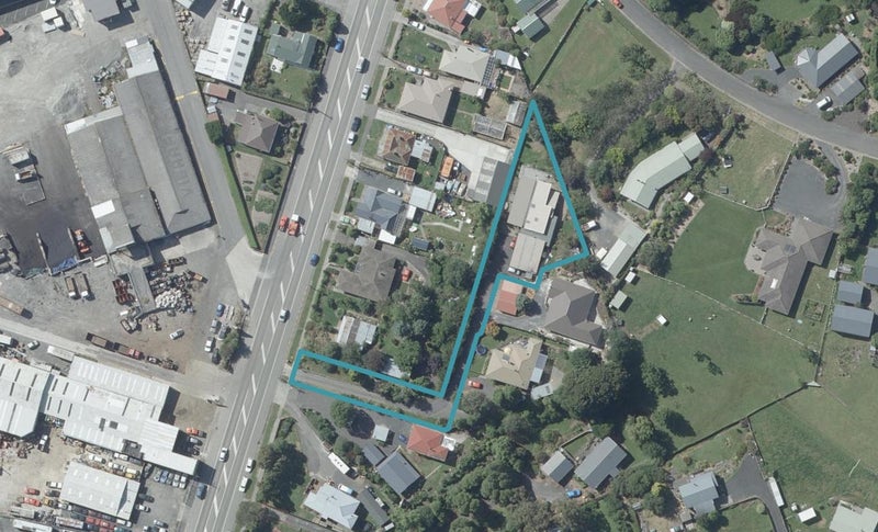 34A Brighton Road, Green Island, Dunedin - Carousel 1