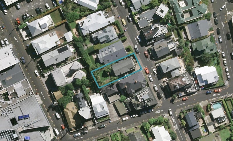13 Bradford Street, Parnell, Auckland - Carousel 1